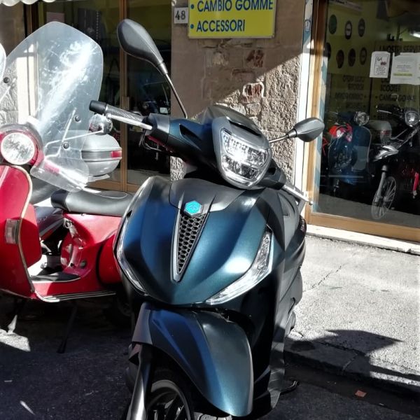 Piaggio Beverly 300 S HPE