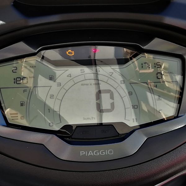 Piaggio Beverly 300 S HPE